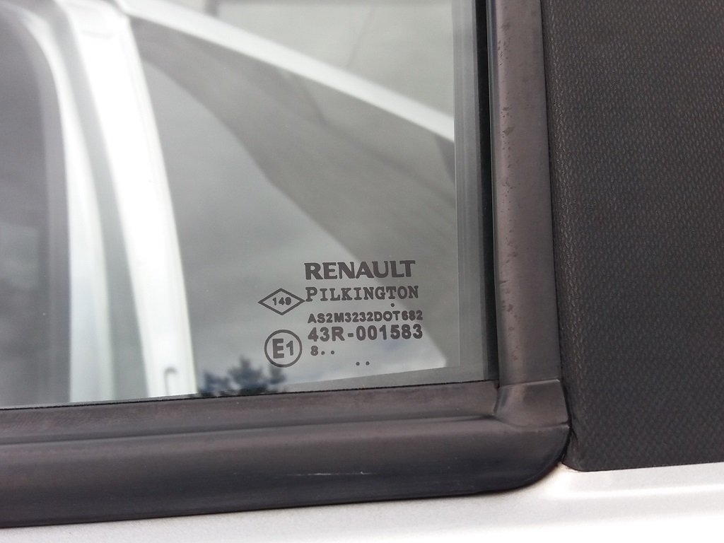 Renault Twingo 1.6 16v RS 133 cv (48)